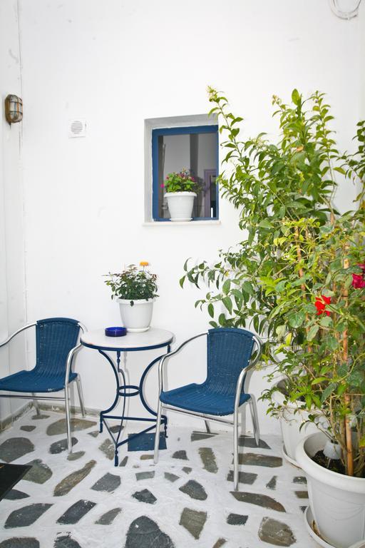 Gorgona Studios Livadi  Exterior photo